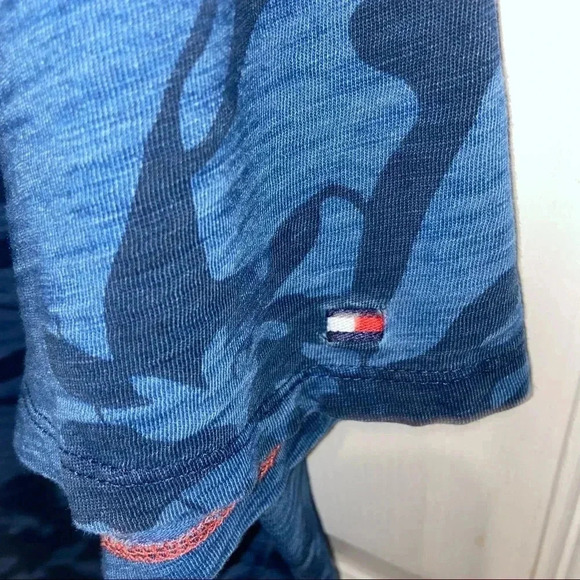 Tommy Hilfiger tee men’s size xlg - Picture 4 of 4